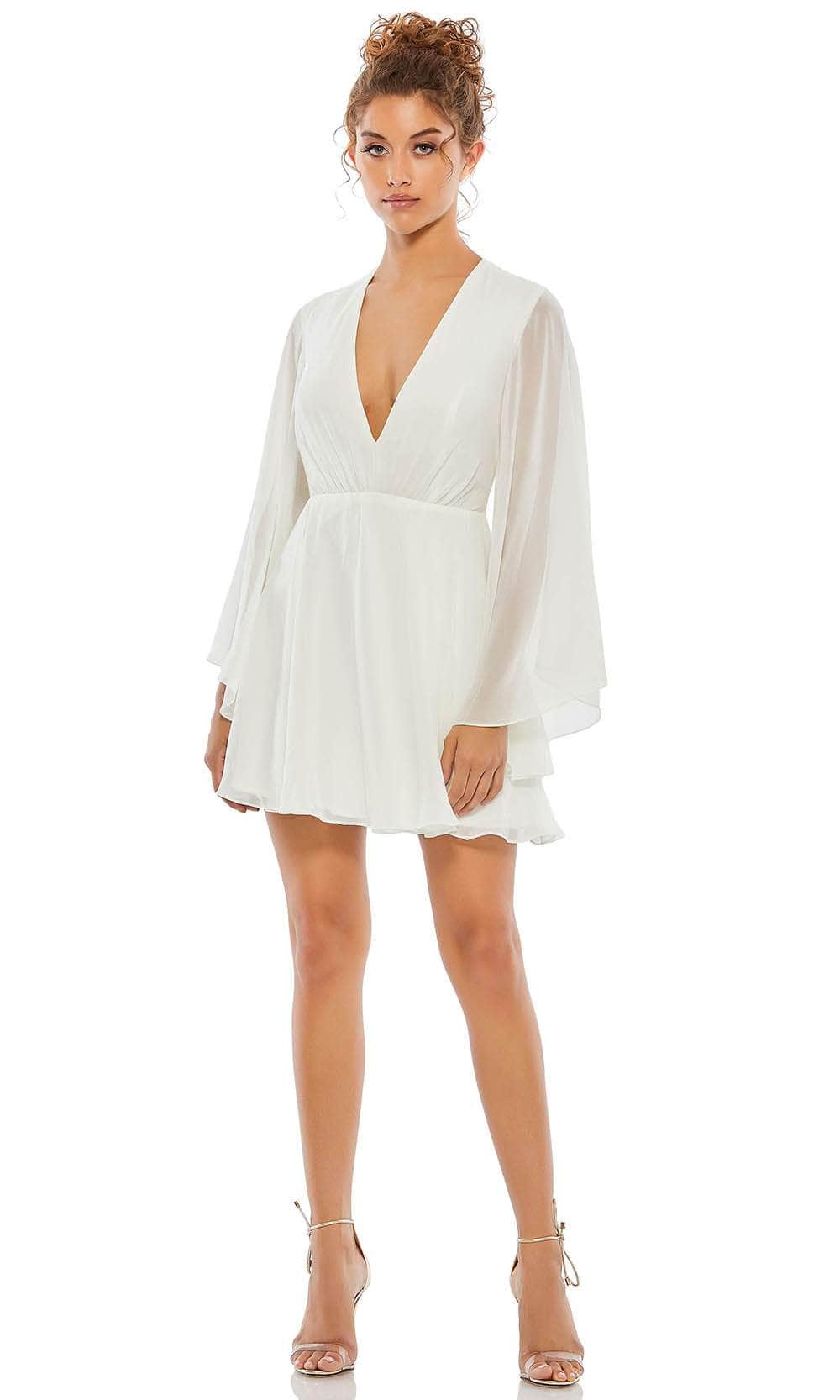 Robe courte à manches longues et col en V