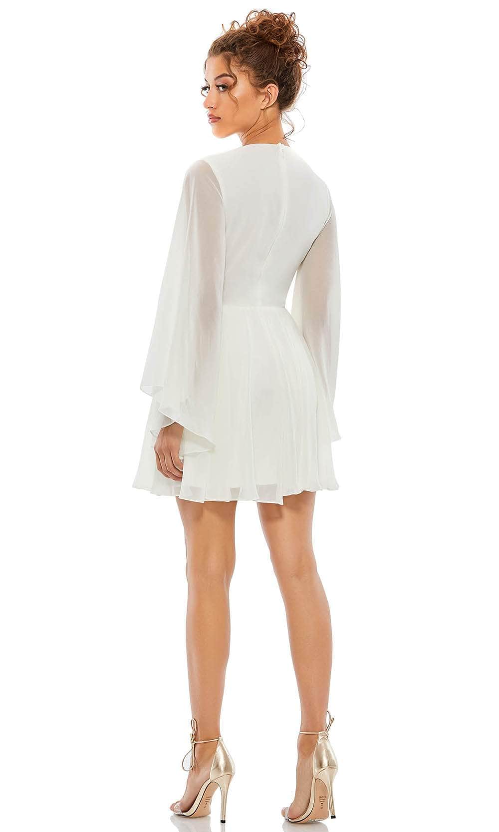 Robe courte à manches longues et col en V