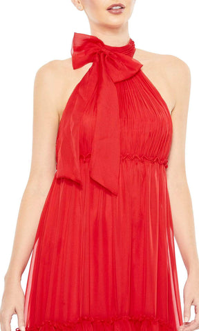 Vestido de noche halter con detalle de lazo