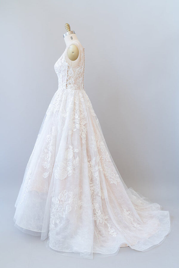 Robe de mariée trapèze en tulle à appliques illusion 