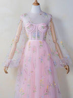 Robe de bal rose en tulle, longue jusqu'au sol, col illusion