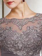 Tailleur-pantalon en mousseline à manches courtes et dentelle pour la mère de la mariée 