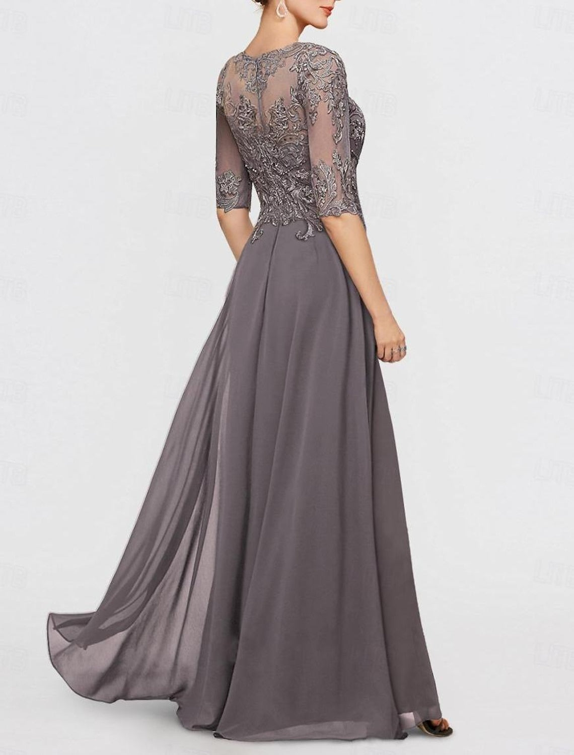 Tailleur-pantalon en mousseline à manches courtes et dentelle pour la mère de la mariée 