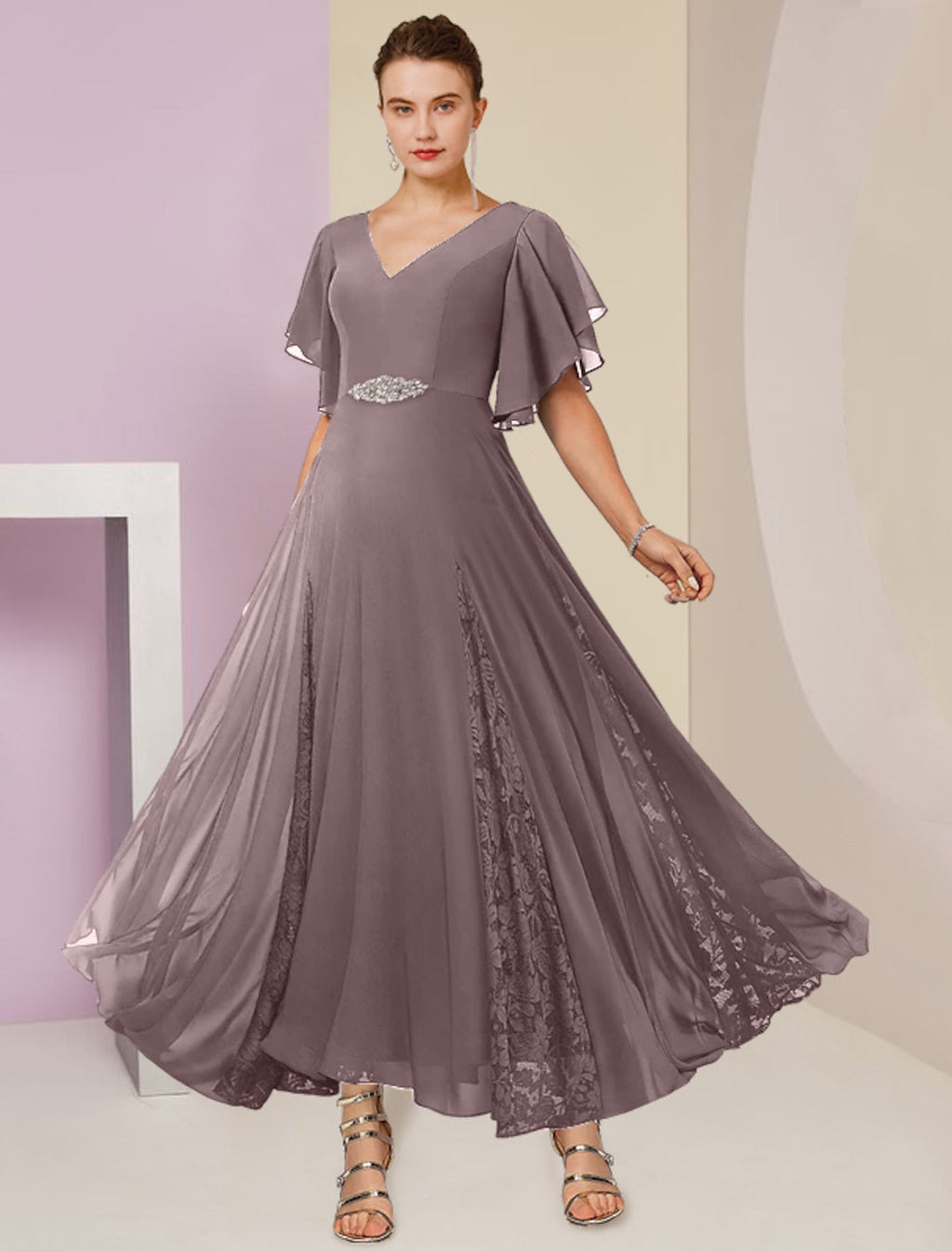 Vestidos de corte princesa/línea A para la madre de la novia con escote en V y apliques 