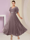 Vestidos de corte princesa/línea A para la madre de la novia con escote en V y apliques 