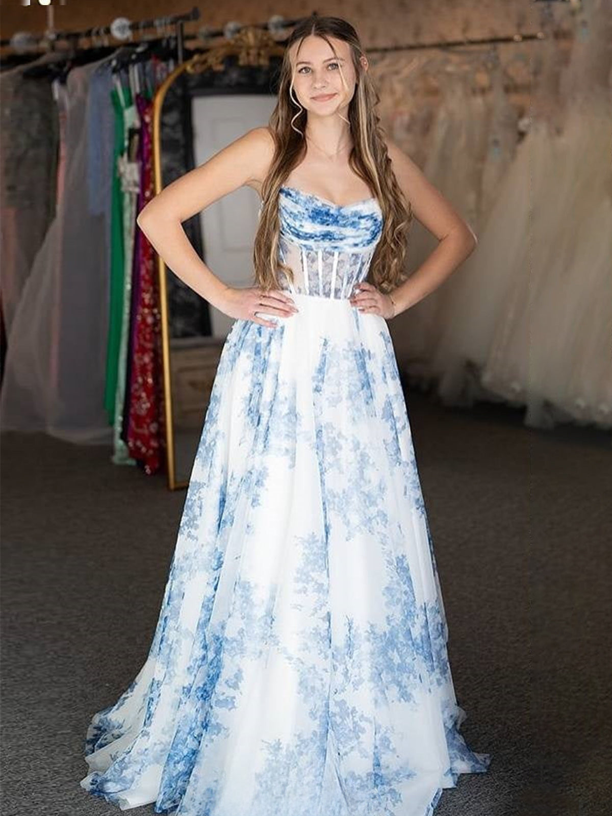 Inez | Vestidos largos de fiesta corte A sin tirantes con estampado floral azul