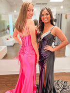 Ingris | Robe de bal longue en satin fuchsia à col en V et perles