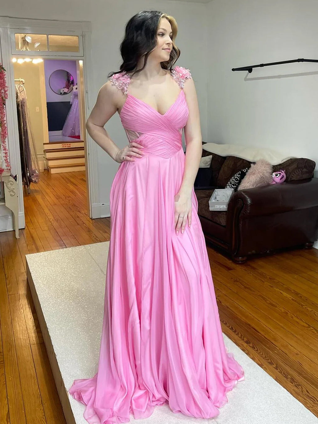 Iona | Robe de bal longue trapèze en mousseline rose plissée 