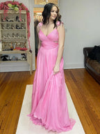 Iona | Robe de bal longue trapèze en mousseline rose plissée 