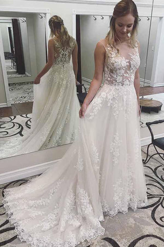 Vestidos de novia de encaje marfil con apliques transparentes y cola de corte WD296