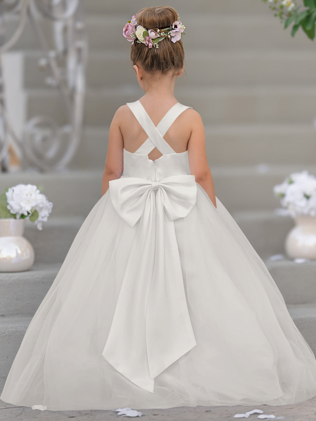 Robe de demoiselle d'honneur intemporelle en satin et tulle, coupe trapèze, sans manches 