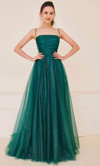 Vestido de graduación con corpiño fruncido