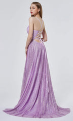 Robe trapèze fendue ornée de paillettes