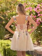 Vestidos cortos de fiesta de tul con flores 3D