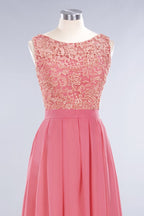 Robes de bal simples en dentelle florale à volants et bijoux | Robes de soirée corail sans manches de coupe trapèze