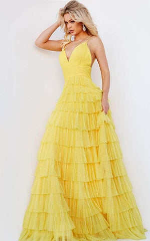 Vestido de fiesta con falda escalonada