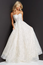 Robe de mariée longue ornée