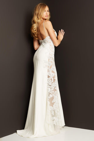 Robe de mariée longue et formelle