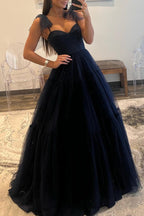 Skyler | Vestido de graduación de tul con lunares y escote corazón corte A