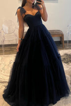 Skyler | Vestido de graduación de tul con lunares y escote corazón corte A