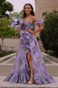 Kay | Vestido de graduación floral sin tirantes, corte en A, con mangas desmontables