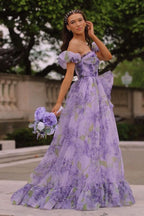 Kay | Vestido de graduación floral sin tirantes, corte en A, con mangas desmontables