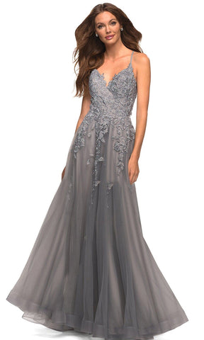 Vestido de tul con apliques de encaje