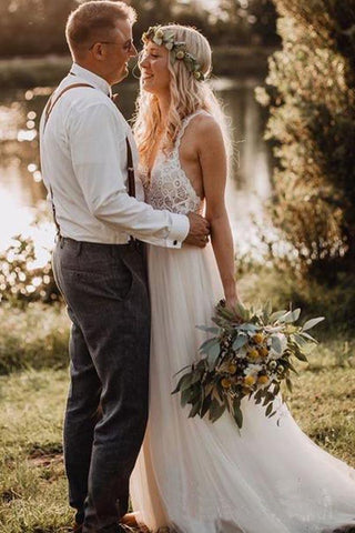 Vestido de novia minimalista con corpiño de encaje, falda de tul y espalda descubierta WD439 