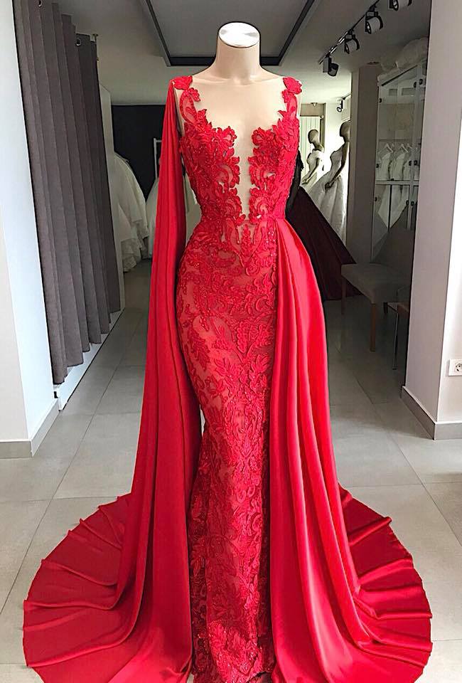 Robes de soirée longues en dentelle | Robes de bal rouges sans manches avec cape 