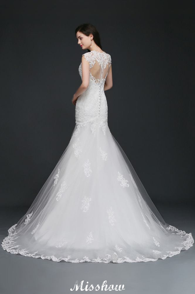 Vestido de novia elegante de sirena con encaje y joyas