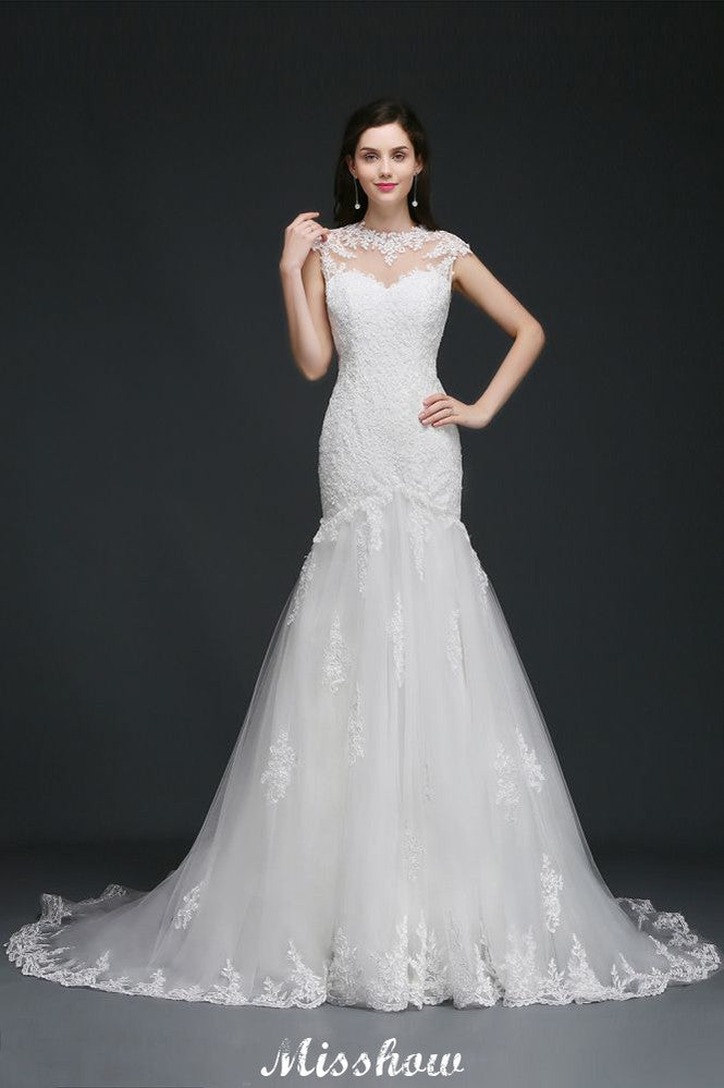 Vestido de novia elegante de sirena con encaje y joyas