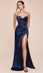 Robe longue en satin