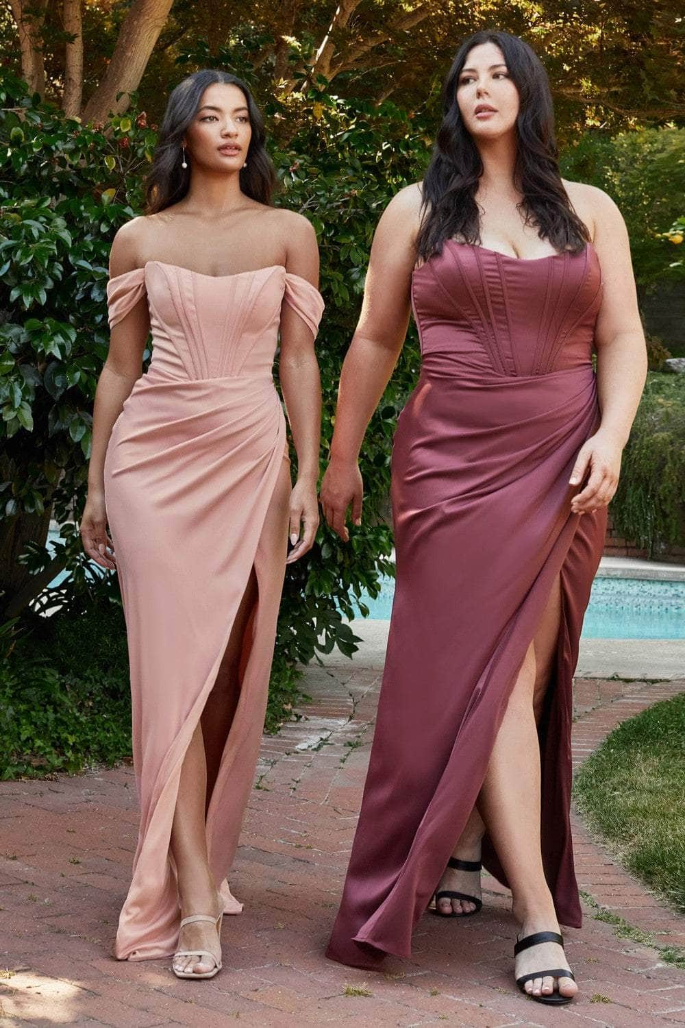 Robe corset en satin souple