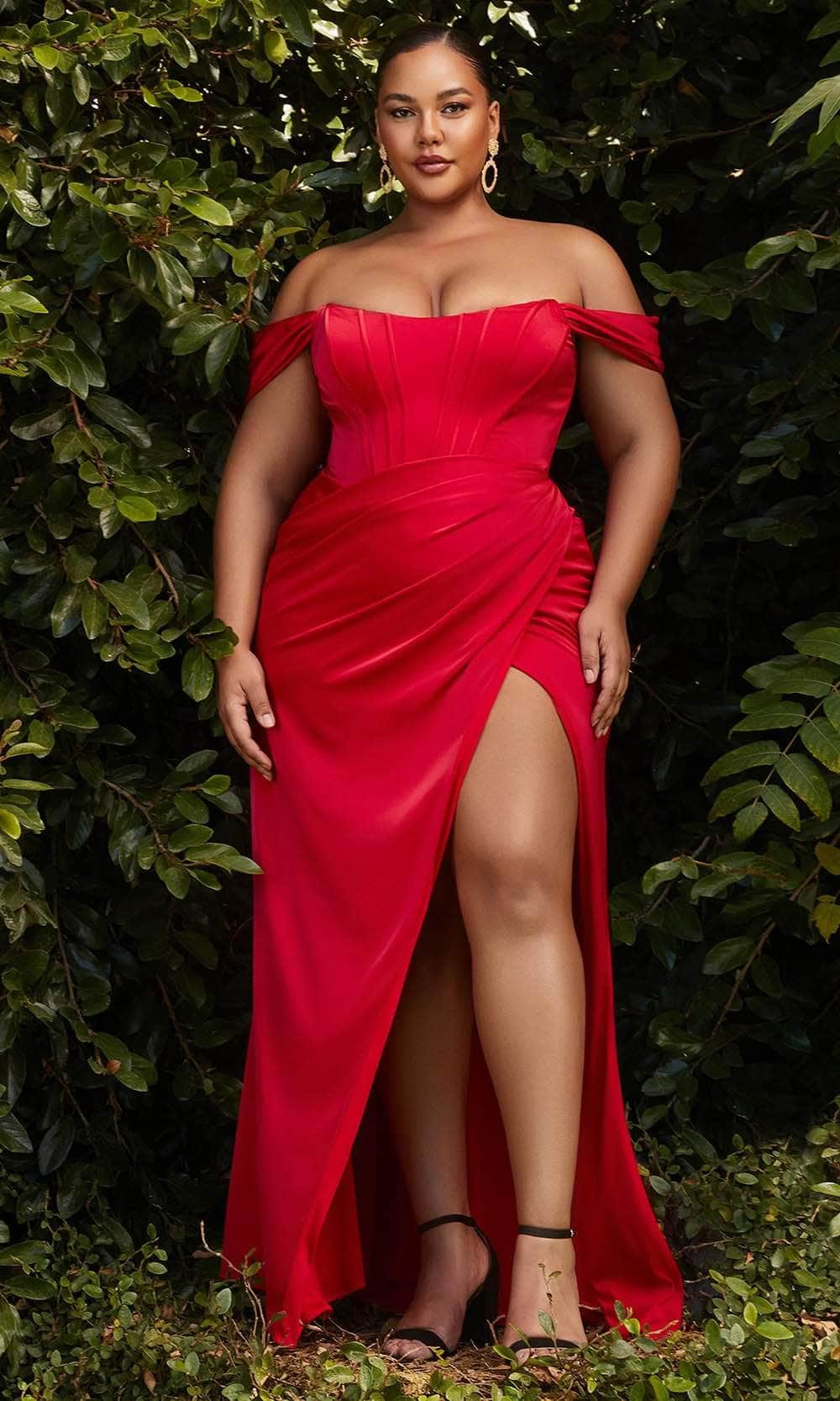Robe corset en satin souple