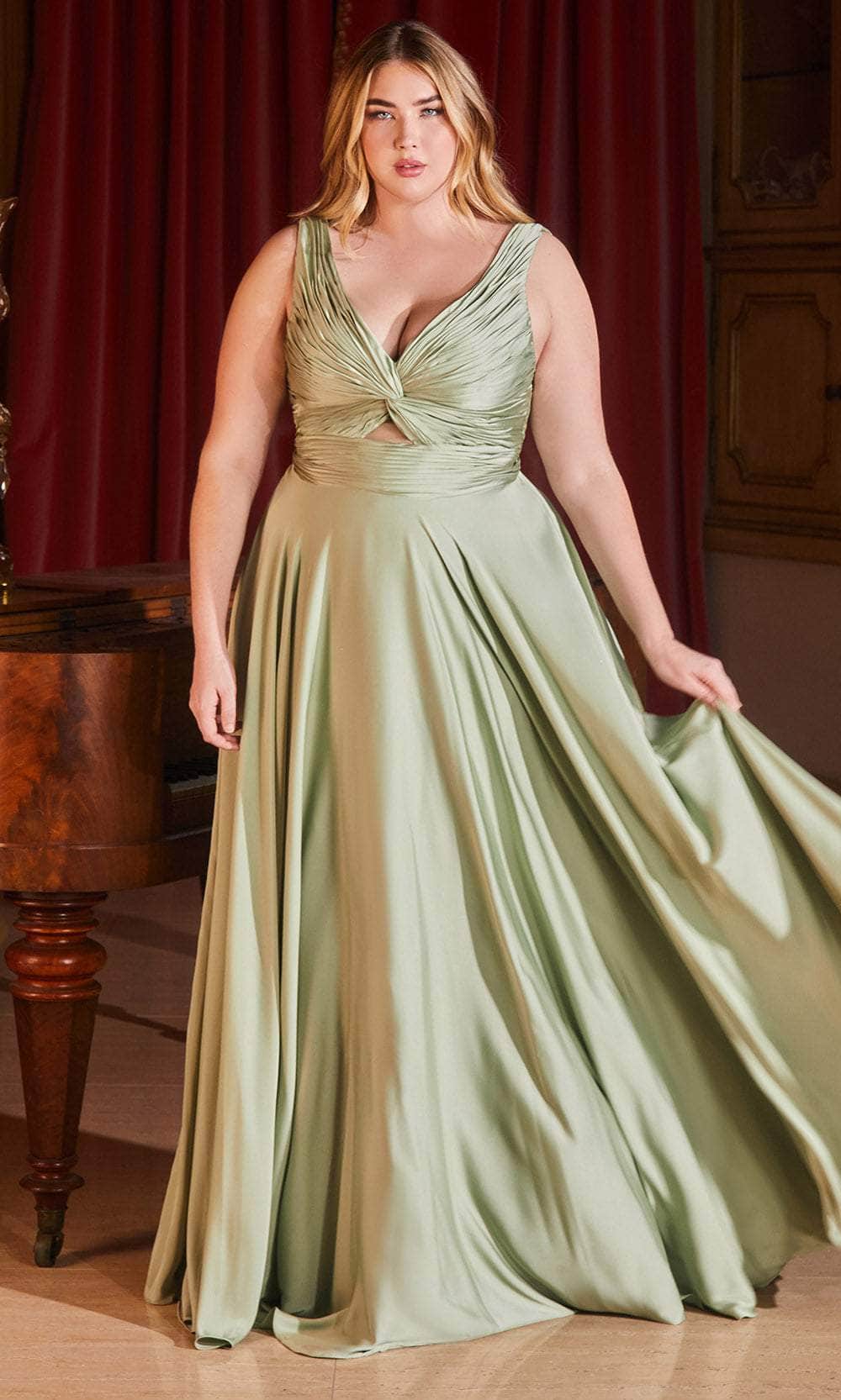 Robe de bal froncée à col en V et nœud