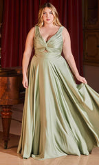 Robe de bal froncée à col en V et nœud