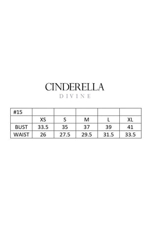 Robe de bal abordable en satin à col bénitier