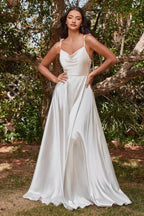 Robe trapèze en satin à col bénitier