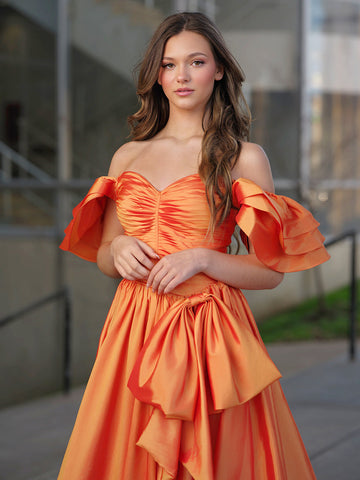 Lael | Robe de bal orange plissée coupe trapèze avec décolleté cœur et nœud