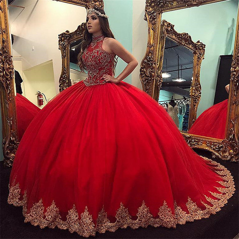 Dernière robe de bal longue à col montant en tulle rouge pour quinceañera