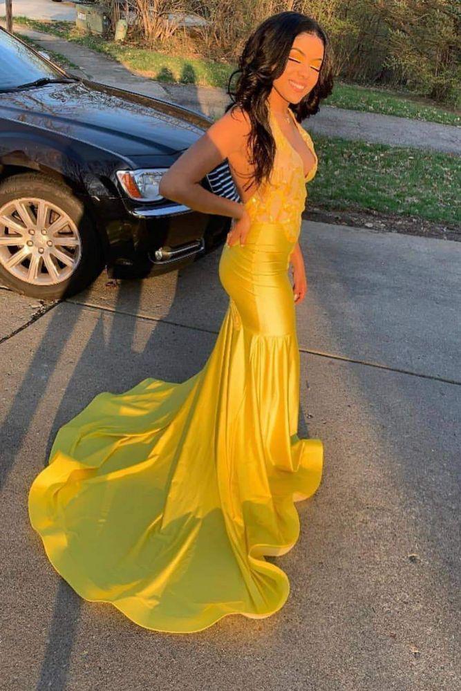 Latest V-Neck Halter Appliques Brush Train Mermaid Prom Dresses