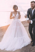 Robe de mariée d'extérieur en tulle à volants et dentelle, col en V, référence WD469
