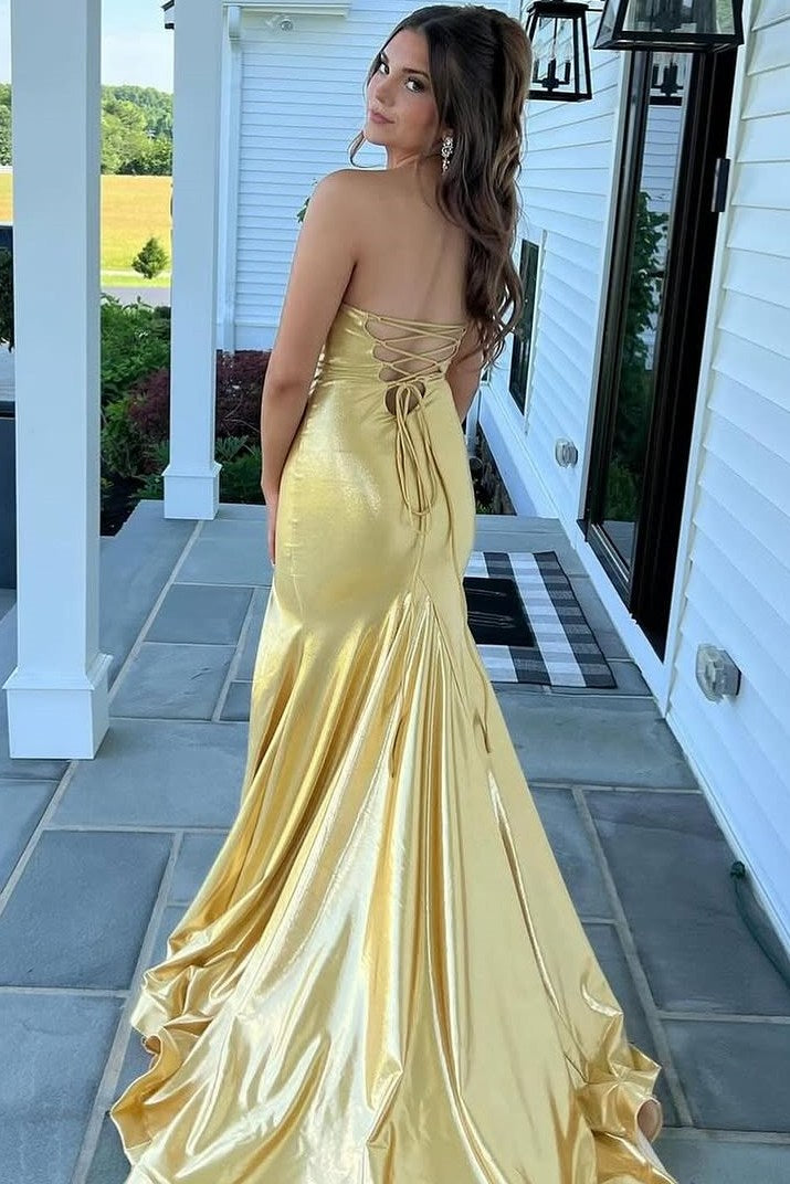 Leroy | Robe de bal longue métallisée jaune sirène à col en V et fente