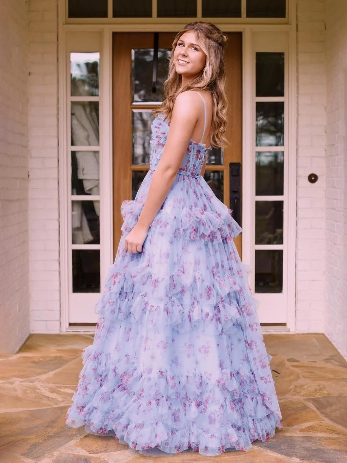 Leslie | Vestidos largos de fiesta de corte A, corte azul floral, corsé y volantes de tul