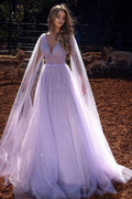 Robe de bal lilas trapèze longue à col en V et manches longues ornée de paillettes