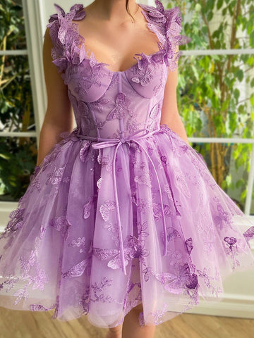 Robe de bal courte en tulle de style Aline avec papillons 3D