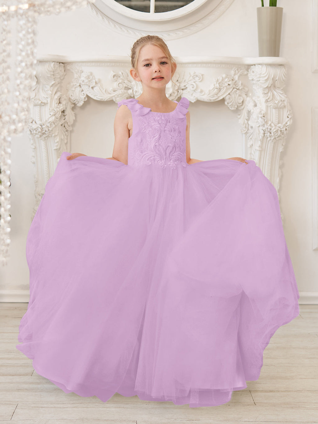 Elegante vestido blanco de tul para niña de las flores con cola corta 