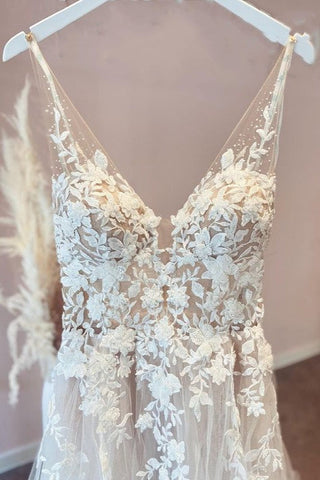 Vestidos de novia largos de corte A con apliques, tirantes finos de encaje y tul con escote corazón