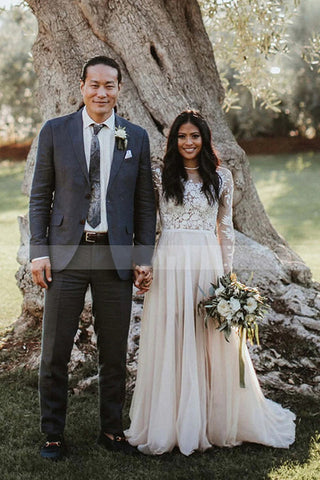 Vestido de novia largo de tul con escote redondo y corte en A, de encaje, con mangas.