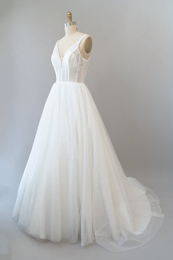 Robe de mariée longue trapèze dos nu en tulle et sequins, ornée d'un dos nu et d'une coupe trapèze